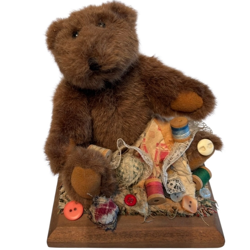 VTG sewing room decor bear lace buttons seamstress gift farmhouse country style